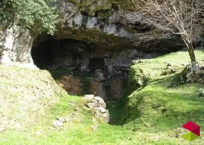 Entrada Cueva de Cualventi