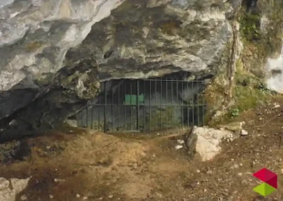 Entrada Cueva de los Emboscados