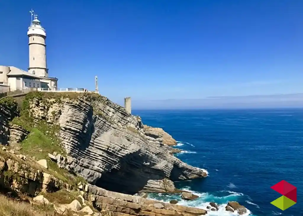 Faro de Cabo Mayor