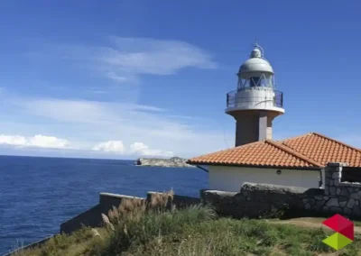 Faro de Punta del Torco de Afuera en Suances
