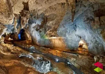 Cueva de Cullalvera