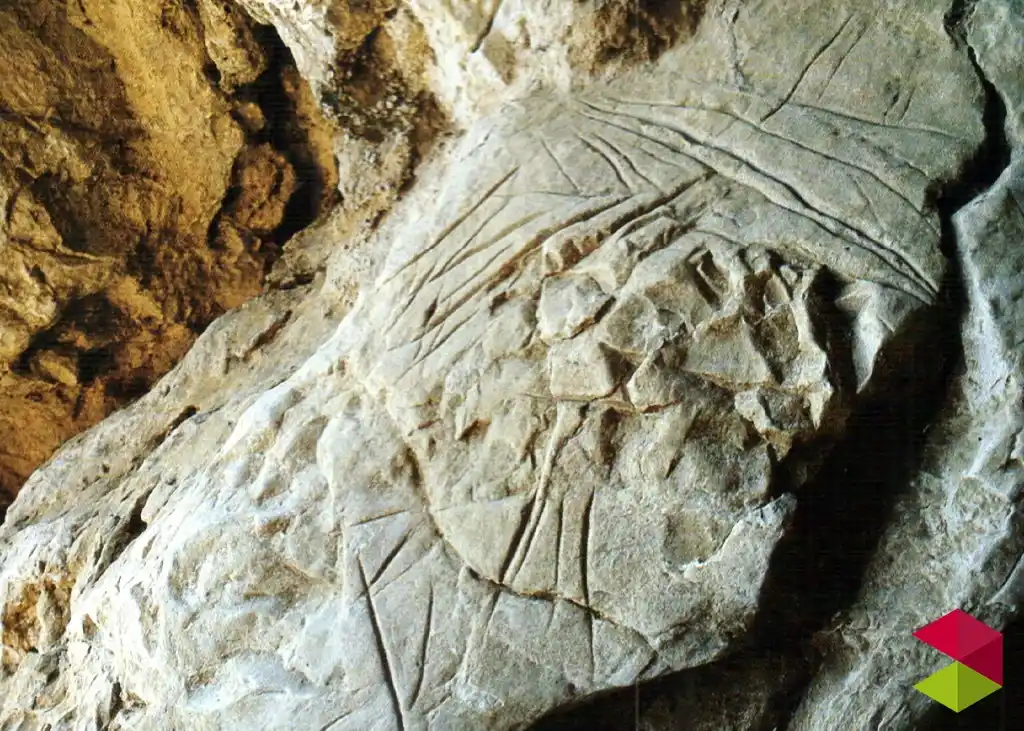 Marcas Cueva abrigo de la Peña del Perro