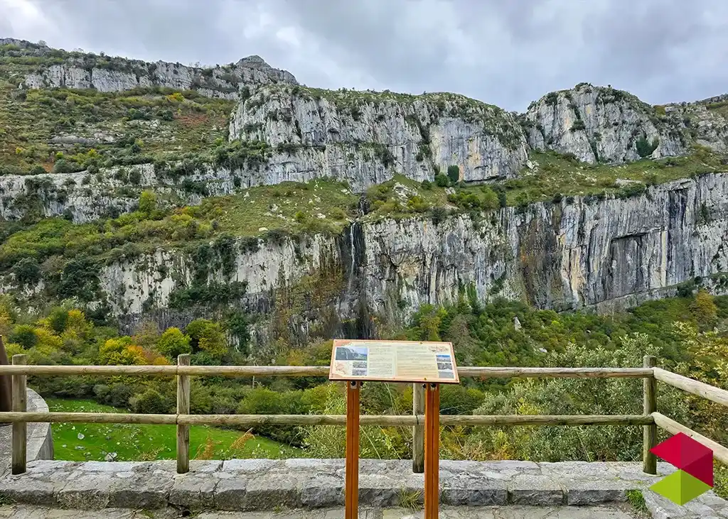 Mirador del Nacimiento del Río Asón
