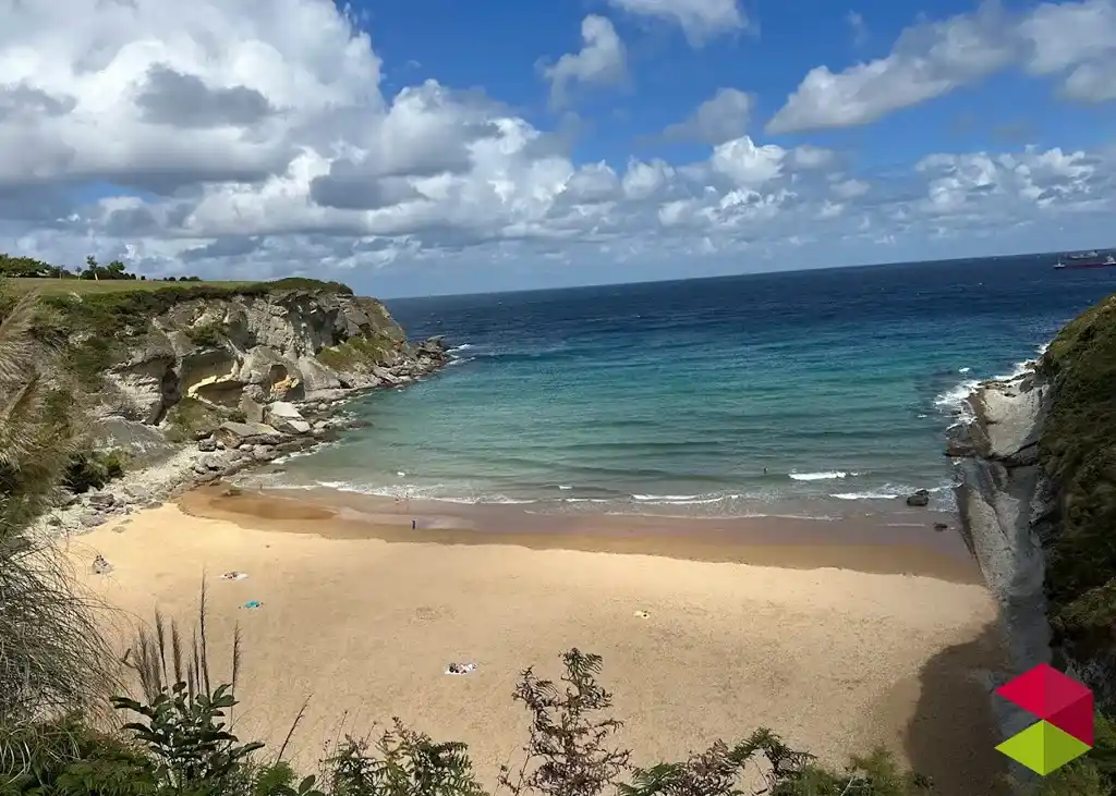 Playa de Mataleñas en Santander