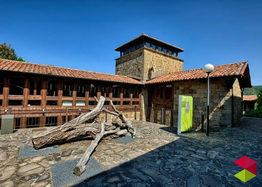 Centro de Visitantes del Monte Hijedo
