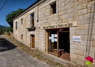 Centro de Visitantes La Piedra en Seco