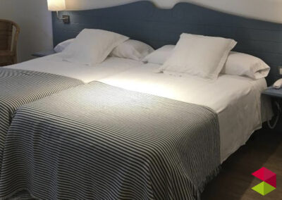Hotel Valdecoro** en potes habitación camas individuales