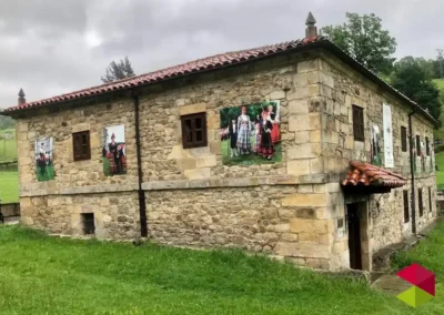 Museo de Las Amas de Cría Pasiegas