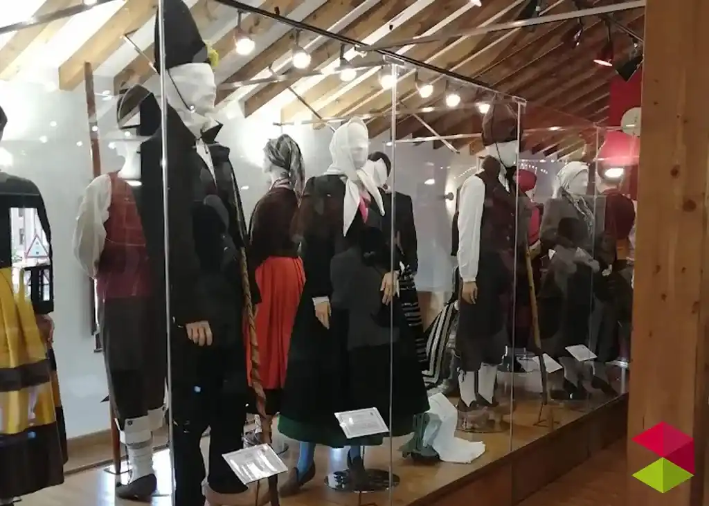 Museo del Arte Textil y del Traje Regional