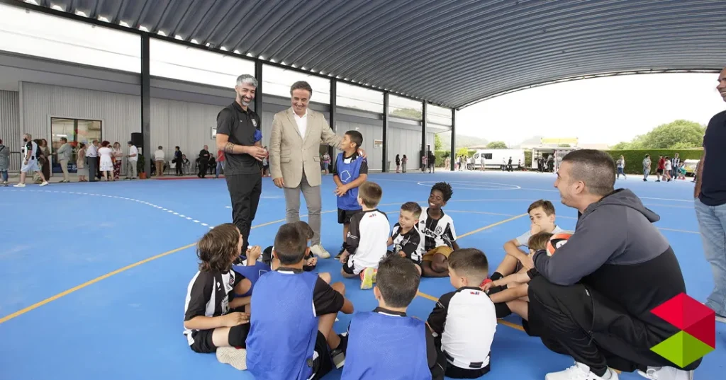 Noticias Camargo Inaugurada la nueva pista cubierta de Escobedo