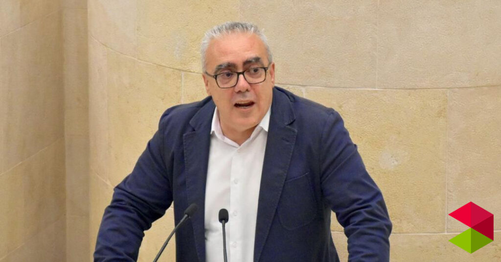 Noticias Cantabria El Parlamento aprueba las propuestas del PRC para que Buruaga rinda cuentas en diciembre del cumplimiento de los acuerdos y asuma responsabilidades por los incumplimientos