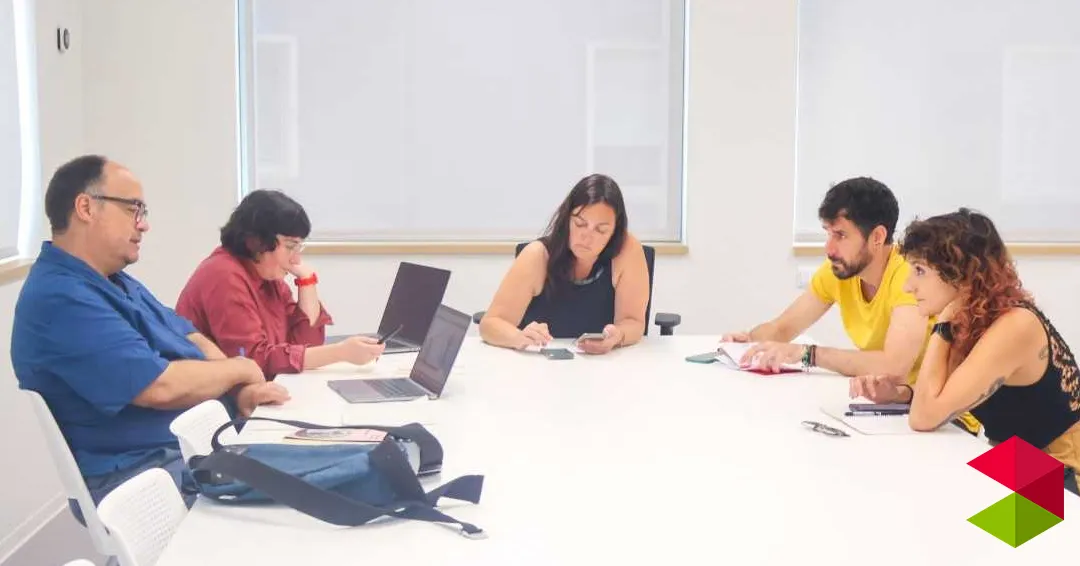 Noticias Santander Iyán Rojo Greciet y Víctor Ruiz Polanco, ganadores del certamen literario ‘José Hierro’