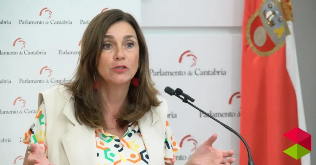 Noticias Cantabria 4 contratos precarios no solucionan la agonía que sufre la sanidad rural en Cantabria responde Fernández Viaña a Pascual