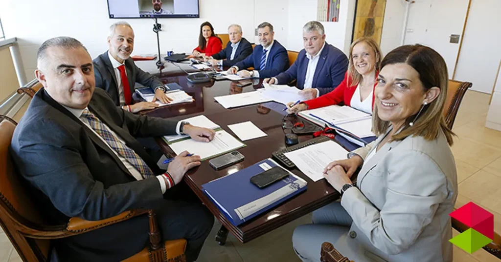 Noticias Cantabria El Consejo de Gobierno aprueba las convocatorias de ayudas del Plan Moves III con 4,6 millones para fomentar la movilidad eléctrica