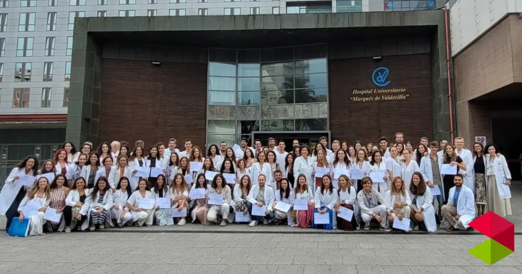 Noticias Cantabria Valdecilla celebra el acto de despedida de los 81 residentes que finalizan su formación especializada en 2025