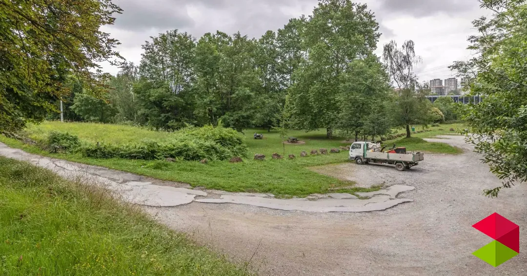 Noticias Torrelavega El Ayuntamiento acometerá la mejora del acceso al parque de La Viesca