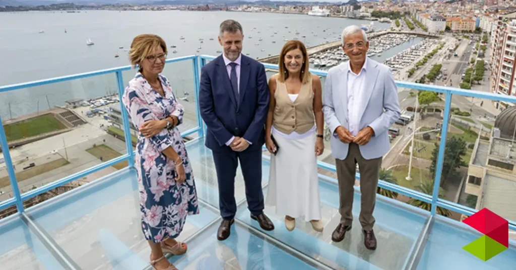 Noticias Santander Buruaga anuncia que la terraza y los nuevos miradores del Palacio de Festivales se inaugurarán en septiembre