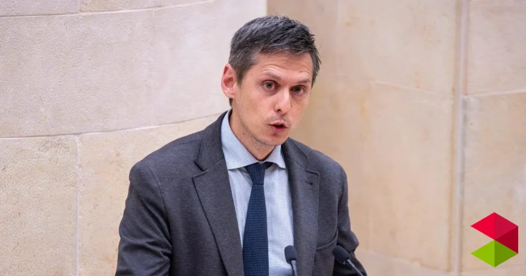 Noticias Cantabria El PSOE registra una proposición no de ley para que el Gobierno de Buruaga “termine con el oscurantismo” e informe sobre el vertedero de amianto en Castañeda y busque otro emplazamiento