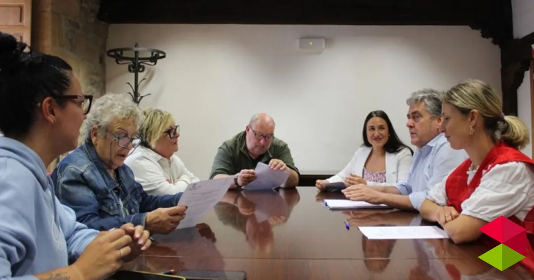 Noticias Reinosa Ayuntamiento de Reinosa reedita sus convenios de colaboración con cruz roja