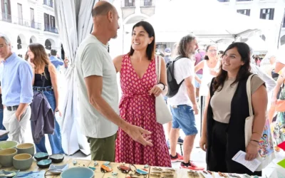 Santander abre su XV Feria de Artesanía con más de una treintena de puestos y talleres participativos