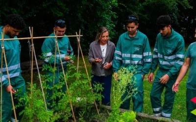 Santander forma a un grupo de alumnos en capacidades profesionales sobre viveros y jardinería