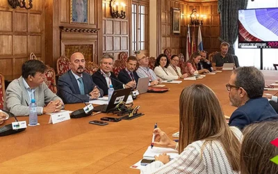 Pascual aboga por reorganizar el actual modelo sanitario que en su día fue pionero pero que se ha convertido en una reliquia que “no da más de sí”