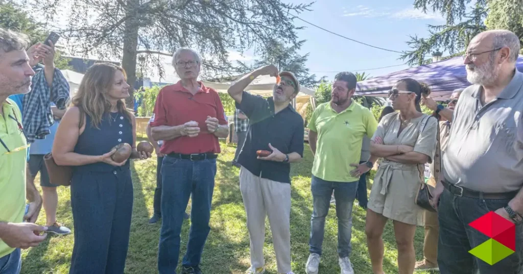 Noticias Torrelavega El chef Jesús Sánchez ya es el primer Embajador del Festival del Tomate de Cantabria