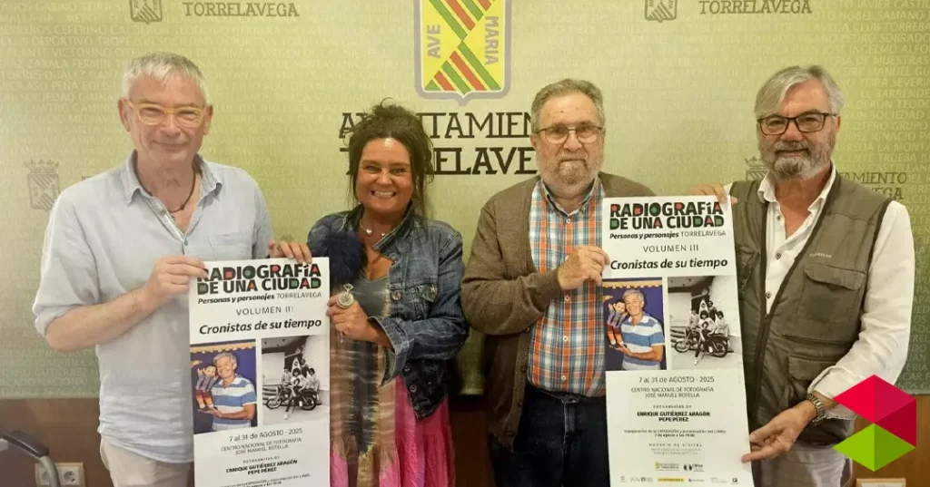 Noticias Torrelavega Presentada la exposición ‘Radiografía de una ciudad III. Cronistas de su tiempo’