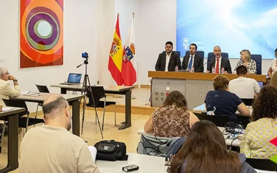 Comienza el curso escolar 2025/2026 con unos 3.000 escolares menos y 8.445 docentes