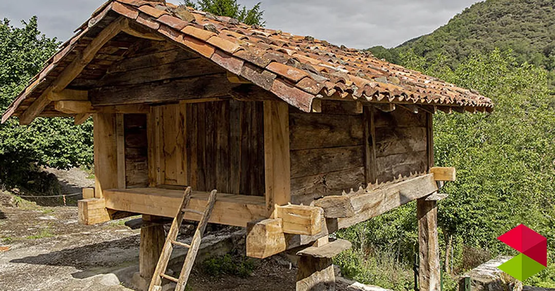 Cultura convoca unas jornadas internacionales en Liébana con los hórreos como protagonistas