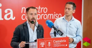 Noticias Cantabria Autransa se hace cargo del transporte programado de ambulancias “con los trabajadores sin cobrar desde hace 40 días”