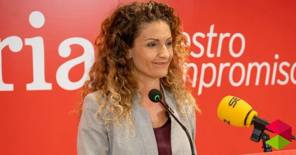 Noticias Cantabria El PSOE denuncia que con el Gobierno de Buruaga el aeropuerto Seve Ballesteros “vive el peor momento de su historia