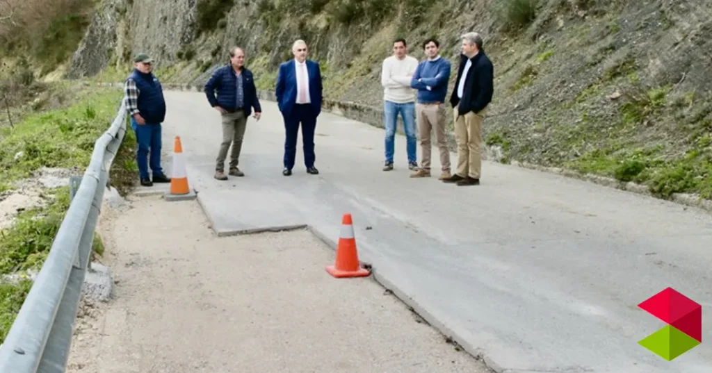 Noticias Cantabria Media anuncia que este mes comenzarán las obras de mejora de cuatro carreteras autonómicas con una inversión de más de 6,3 millones de euros