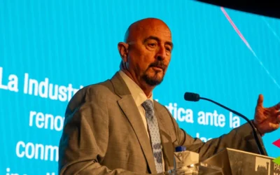 Pascual apunta a la cooperación y la confianza entre administración e industria como el camino para emprender e innovar en el entorno de incertidumbre actual