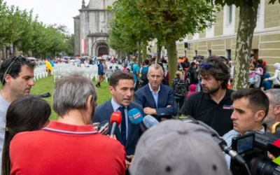 Pedro Casares pide recuperar la “convivencia” en el nuevo curso político y tiende la mano a Buruaga