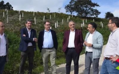 Caramés afirma que la restauración y recuperación de terrenos agrarios ejecutada por el Gobierno de Cantabria en el monte La Picota “no se había visto antes”
