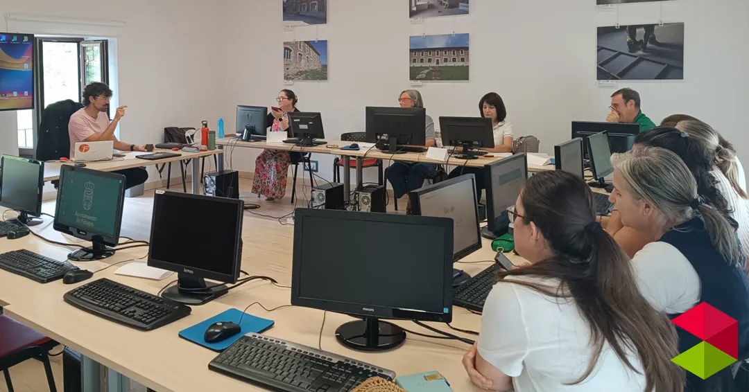 Noticias Piélagos Vecinos parados de larga duración mejoran su competencia digital para abrirse nuevas oportunidades profesionales en el VI Programa AME de Piélagos