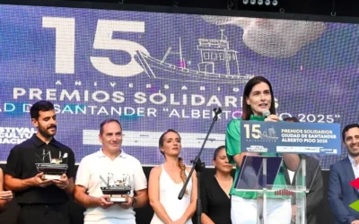 La alcaldesa preside los XV Premios Alberto Pico, referente del compromiso y la solidaridad