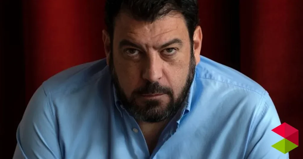 Santiago Díaz desembarca en Santander con “Jotadé”