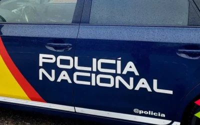 Atropello salvaje en Torrelavega: un hombre en estado crítico y un conductor fantasma que huyó dejando sangre en el asfalto