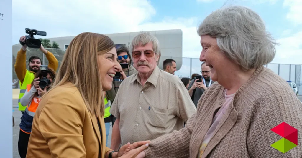 Noticias Cantabria Buruaga apuesta por ampliar las conexiones marítimas de Brittany Ferries en Cantabria en la celebración del pasajero 7 millones