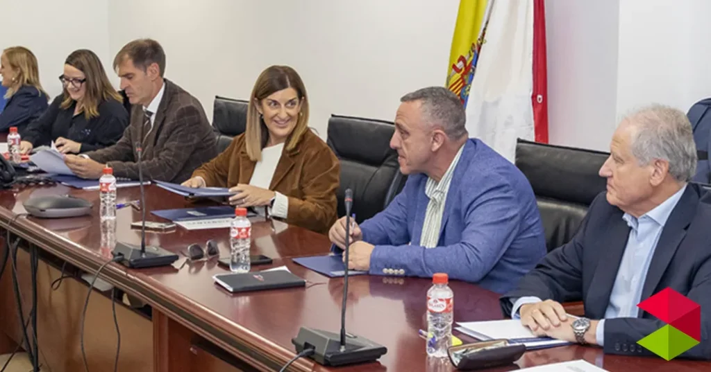 Noticias Cantabria Buruaga presenta al Consejo del Diálogo Social las cifras globales y las líneas generales del presupuesto 2026