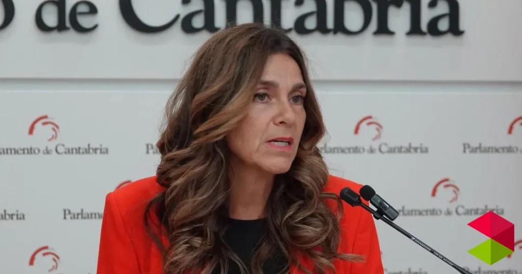 Noticias Cantabria Fernández Viaña pide a Buruaga soluciones porque la economía "no va bien" y el Gobierno "ha tirado millones de los cántabros sin obtener un solo resultado"