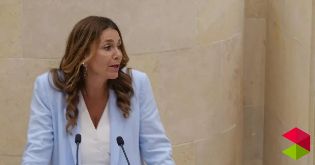 Noticias Santander Fernández Viaña pide la paralización del convenio con Santa Clotilde para definir qué servicios sanitarios requieren colaboración privada