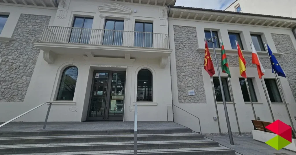 Noticias Torrelavega La Comisión de Hacienda dictamina favorablemente la primera modificación presupuestaria de 2025 por un importe de 1,1 millones de euros