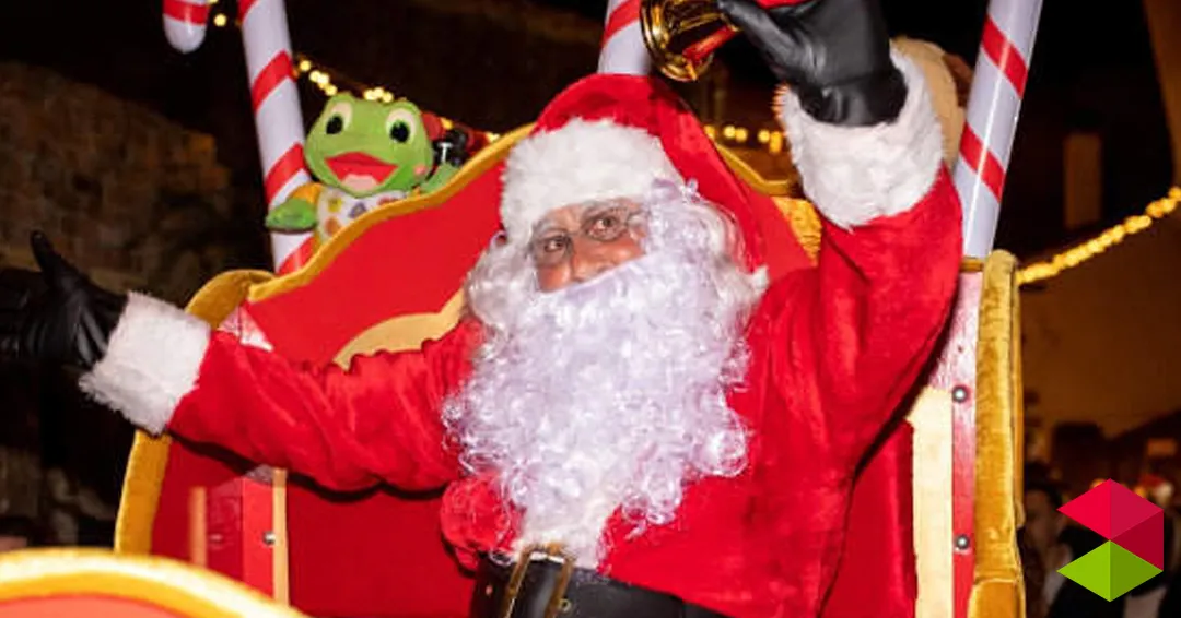 Visita de Papá Noel Santillana del Mar 2025
