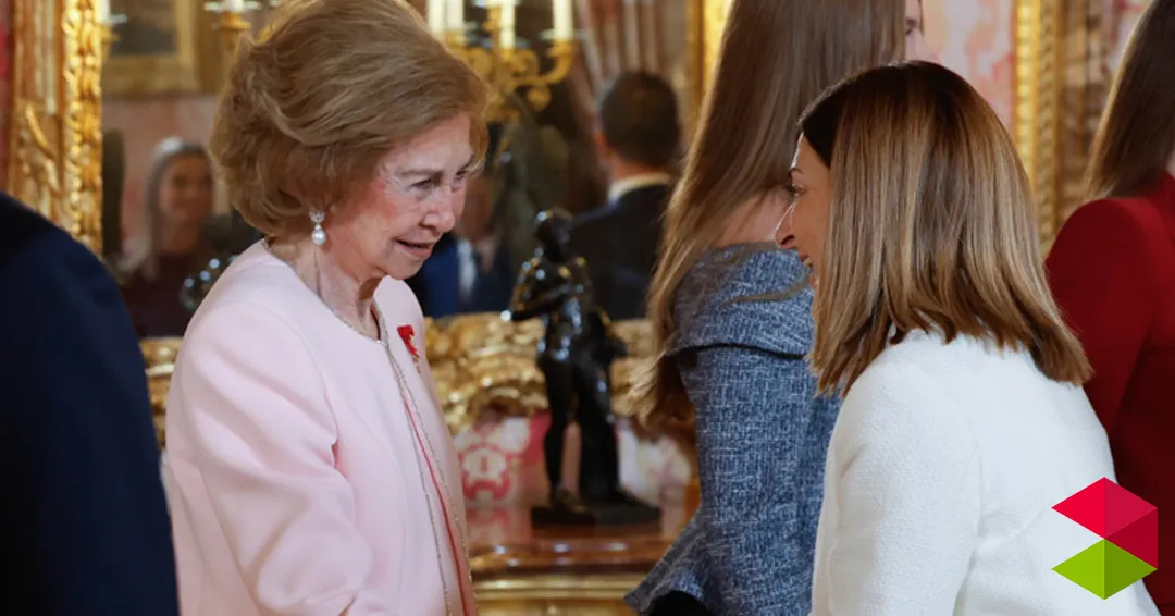 La presidenta Buruaga asiste en el Palacio Real de Madrid a la ceremonia de entrega del Toisón de Oro