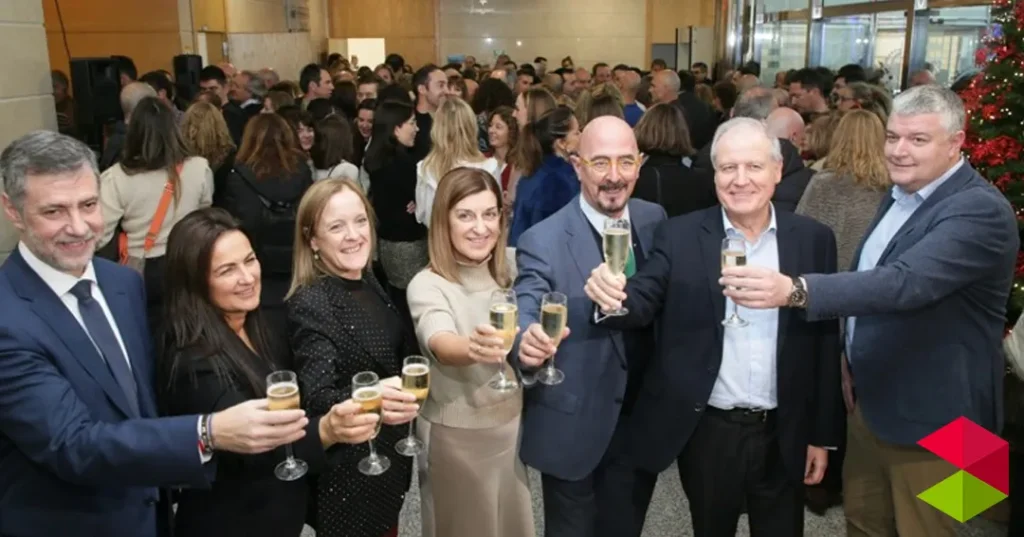 Noticias Cantabria Buruaga destaca el papel clave de los empleados públicos para cumplir los objetivos del Gobierno