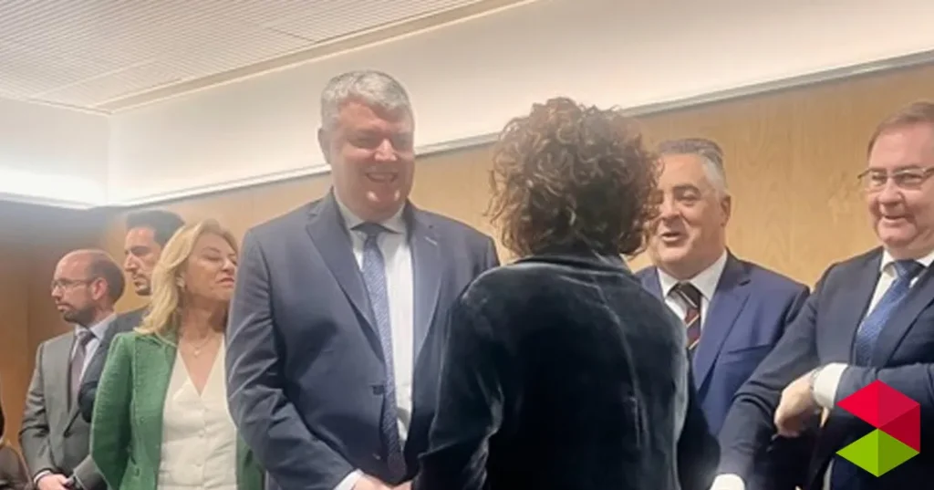 Noticias Cantabria Cantabria muestra su total rechazo a la propuesta de reforma del sistema de financiación autonómica y la califica de "perniciosa y perjudicial"