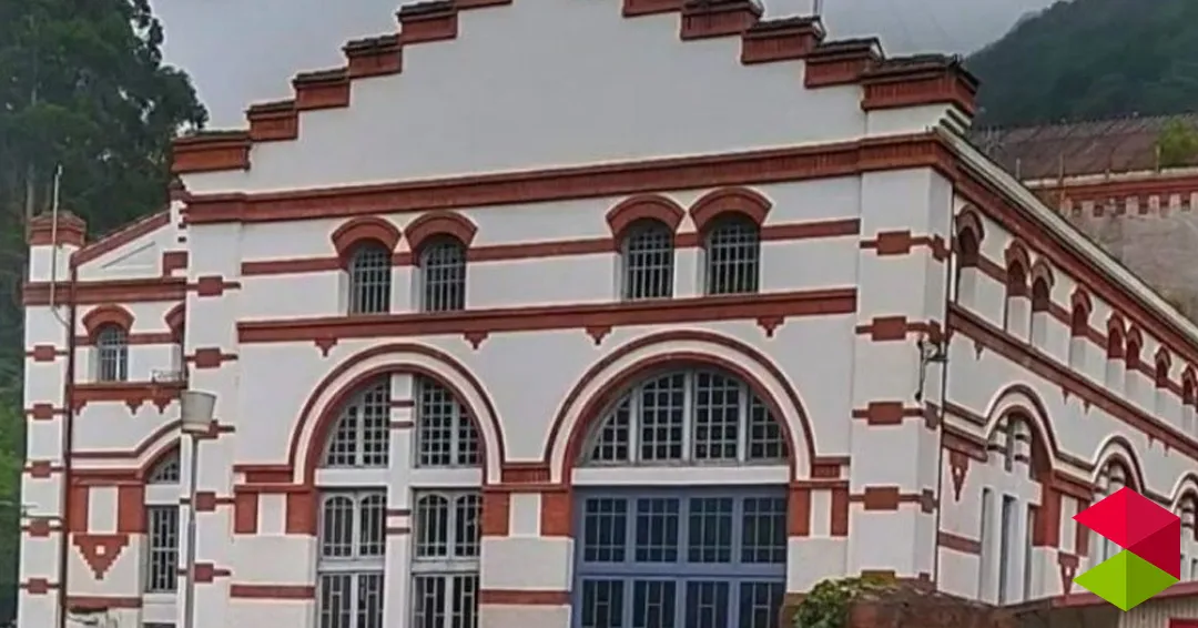 UGT-FICA convoca mañana una concentración en protesta por un nuevo despido en Repsol Electricidad y Gas en Cantabria